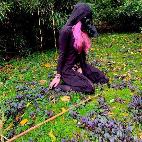 After Halloween🎃Sale! Bundle Jewelry items BOGO of equal or lesser value FREE!! - Picture 1 of 16